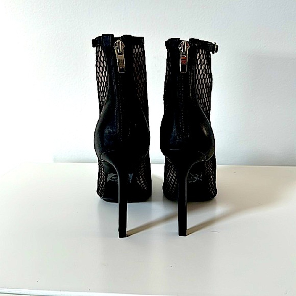 NWB!! Nine West Meshed Pointed Toe Heels! - Picture 4 of 6
